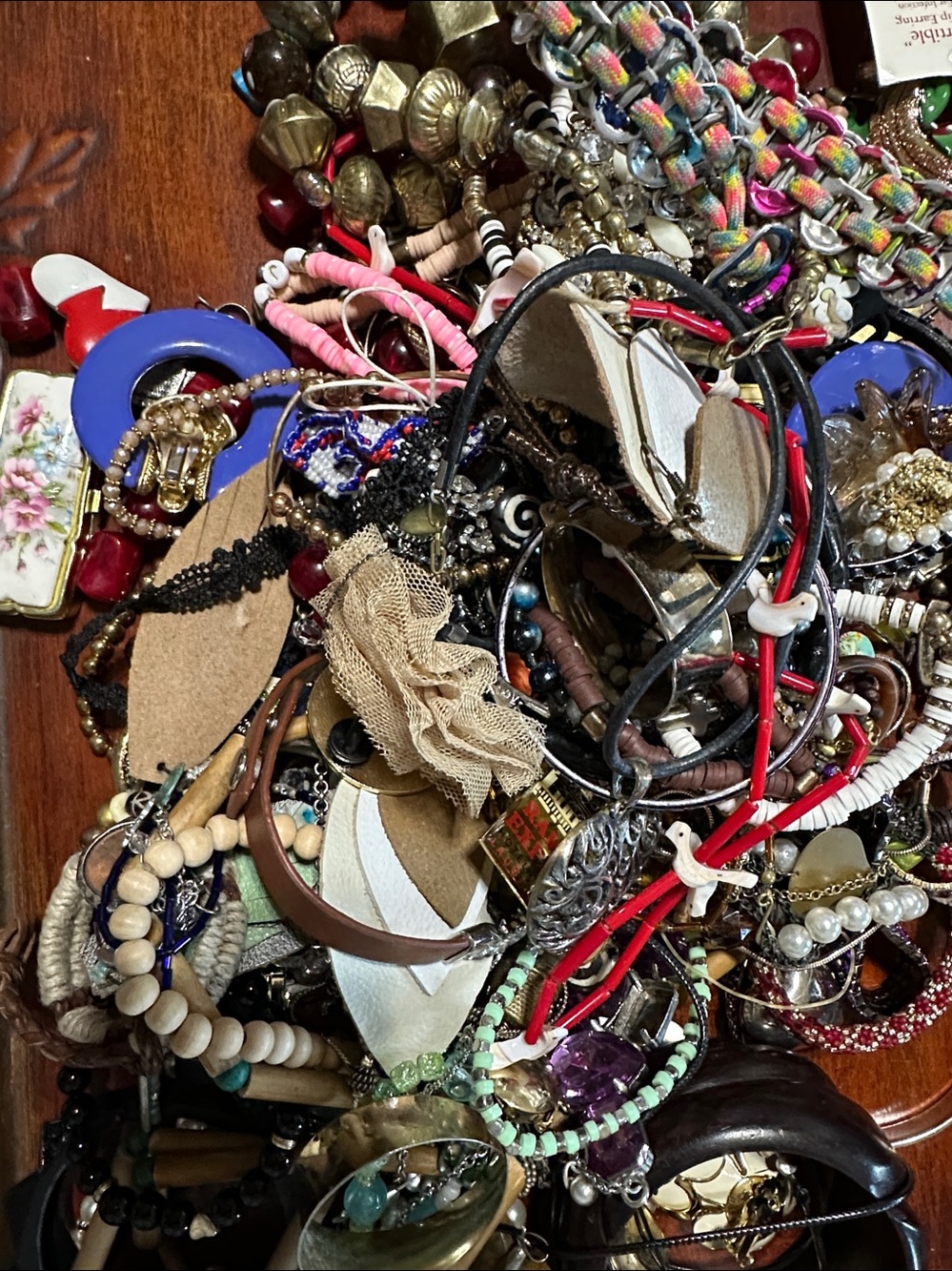 4.6 Pound Craft, Repair, Junk Jewelry Box - Picture 11 of 13